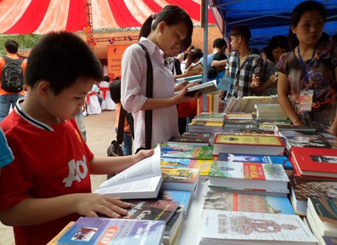 2014 Book Day in Hanoi - ảnh 1